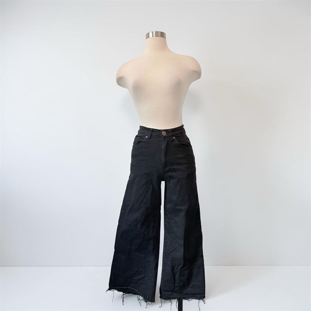 Lira Pacsun High Rise Black Denim Wide Leg Jeans 26” Crop